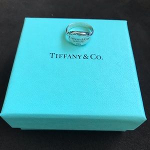 Return to Tiffany Sterling Silver Ring